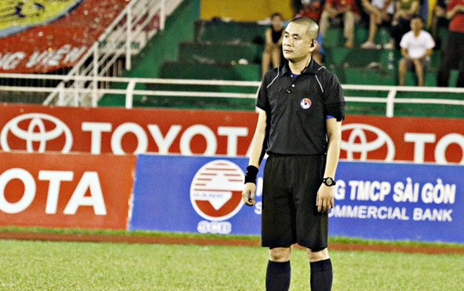Con Trưởng ban trọng tài và phó Ban trọng tài bị cho nghỉ hết mùa bóng 2018 Ảnh 2