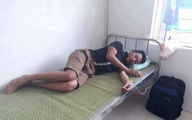 Đã có 216 người nghi bị ngộ độc thực phẩm sau khi ăn cưới tại Sơn La, cả cô dâu chú rể cũng nhập viện Ảnh 2