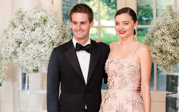 Miranda Kerr đã hạ sinh con đầu lòng cho CEO của Snapchat Ảnh 2