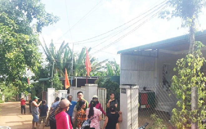 Chơi đùa dưới mái hiên, bé trai 7 tuổi bị điện giật tử vong thương tâm Ảnh 2