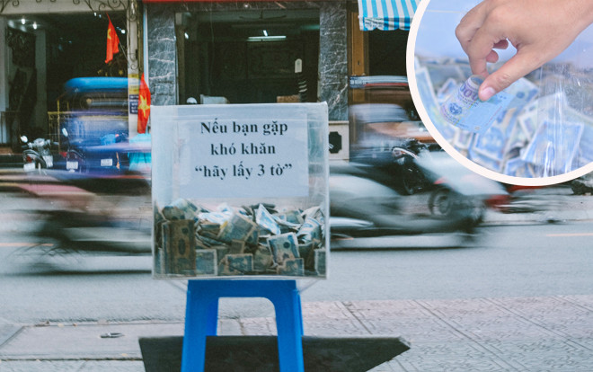Phía sau thùng tiền từ thiện 'hãy lấy ba tờ': Kệ đi, miễn là người Sài Gòn vẫn còn đối tốt với nhau Ảnh 2