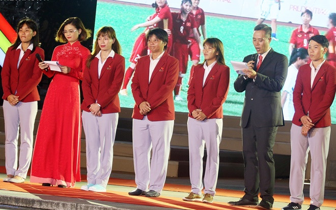 Thủ môn Kiều Trinh và đồng đội bị 'nợ' tiền thưởng HCV năm 2017 Ảnh 2