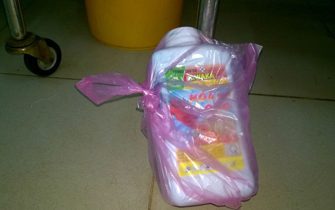 Người phụ nữ tử vong cạnh chai thuốc diệt cỏ trong nhà nghỉ Ảnh 2