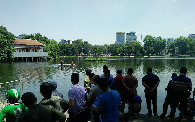 Nhảy xuống hồ Thiền Quang cứu nam thanh niên tự tử, người đàn ông tử vong Ảnh 2