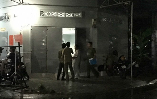 Người đàn ông treo cổ tự tử trước cửa nhà tắm trong phòng trọ Ảnh 2