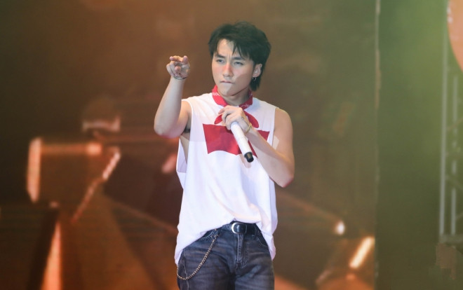 Ơn Giời, clip live đầu tiên của 'Chạy ngay đi' từ Sơn Tùng M-TP đây rồi! Ảnh 2