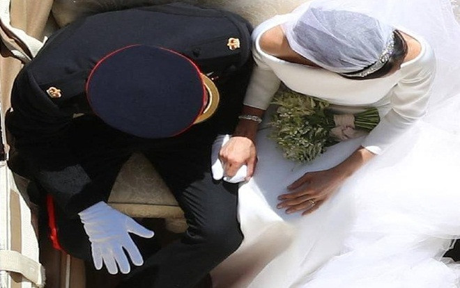 Vô số tấm ảnh xuất sắc trong lễ cưới Hoàng tử Harry, nhưng có lẽ đây là khoảnh khắc hoàn hảo nhất Ảnh 2