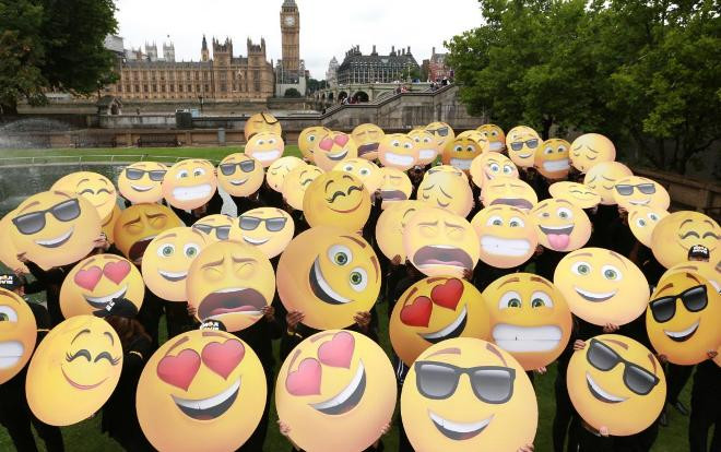 Ai nói emoji chỉ để 'tám chuyện', chúng còn đang được dùng để dạy học tại Anh Ảnh 2