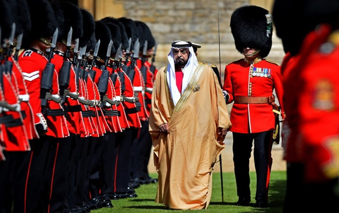 Top 10 vương gia giàu nhất thế giới, không có Nữ hoàng Anh Ảnh 2