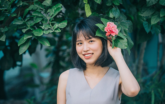 Em họ Hương Giang Idol- nữ giảng viên 22 tuổi ĐH Kinh tế Quốc dân: Tự tin không rêu rao mối quan hệ để 'ăn theo' Ảnh 2