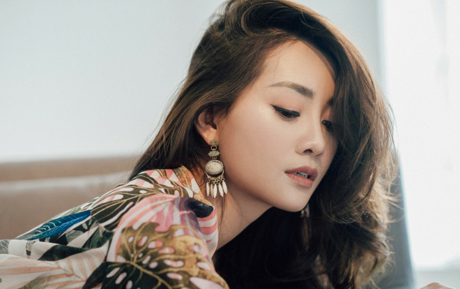 32 tuổi, MC Quỳnh Chi vẫn trẻ đẹp như hot girl Ảnh 2