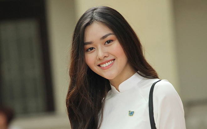'Hot girl' trường Phan Đình Phùng nền nã với áo dài trong ngày hội bế giảng Ảnh 2