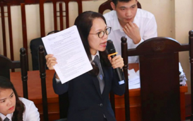 Vụ xét xử bác sĩ Hoàng Công Lương: Luật sư hé lộ clip ‘sẽ làm thay đổi cơ bản bản chất vụ án’ Ảnh 2