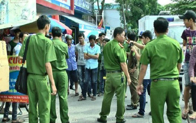 Nghịch tử dùng búa chém bà nội 3 nhát tử vong Ảnh 2