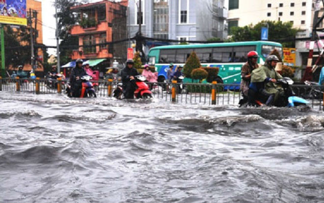 TP HCM ngày càng ngập sâu hơn, điểm 'tụ nước' nhiều hơn, vì sao? Ảnh 2