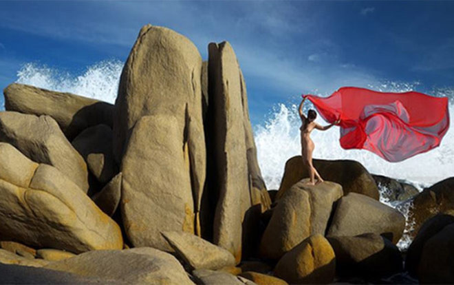 Hà Nội mở triển lãm ảnh nude cấm trẻ em dưới 18 tuổi Ảnh 2