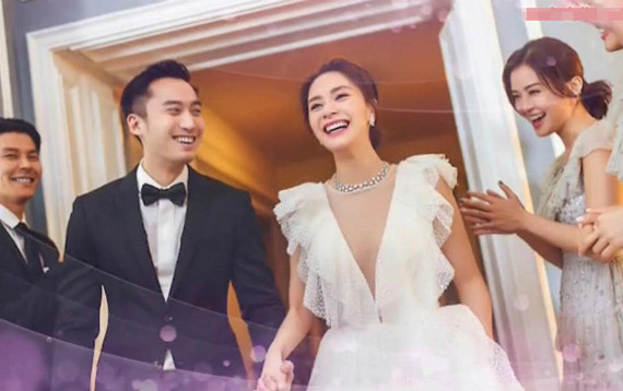 Cô dâu Chung Hân Đồng vẫn đẹp tựa sương khói sau 10 năm scandal lộ ảnh sex, và đây là lý do Ảnh 2