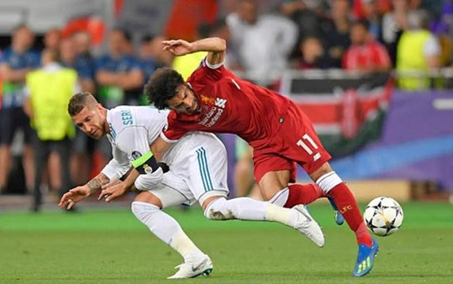 'Đo ván' Salah, Ramos được huyền thoại M.U hết lời ngợi khen Ảnh 2