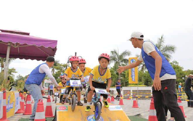 Cậu bé Đà Nẵng giành 3 chức vô địch Cua-rơ nhí xuyên Việt tại 3 miền Ảnh 2