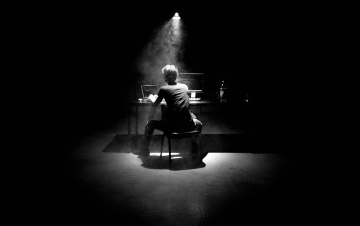 12 hacker mẽ đen khét tiếng nhất mọi thời đại khiến cả thế giới run sợ Ảnh 2