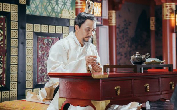 Nhiều nạn nhân bị đe doạ tính mạng sau khi nam diễn viên Jo Min Ki tự tử Ảnh 2