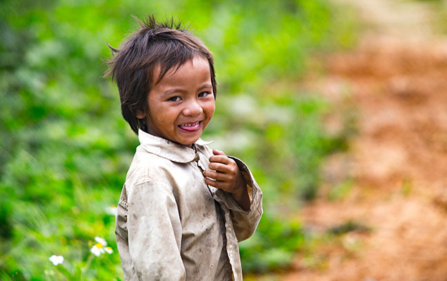 Ảnh đẹp trẻ em vùng cao: Hồn nhiên ánh mắt trong veo nụ cười Ảnh 2