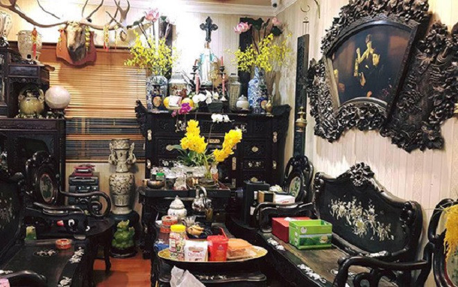 Ngỡ ngàng ngôi nhà với vô số đồ cổ tiền tỷ tại Hà Đông, Hà Nội Ảnh 2