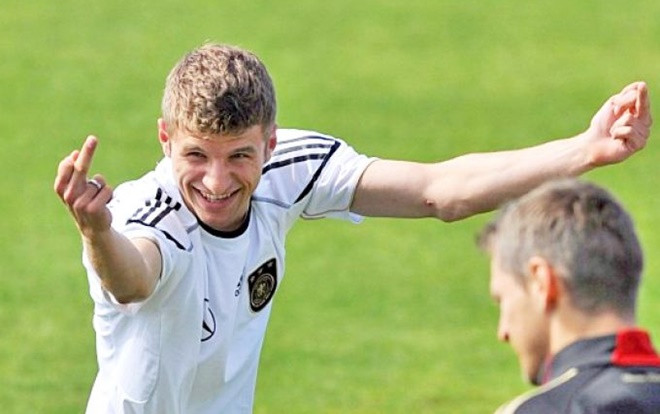 Thomas Muller - 'Cậu bé nhặt bóng' của Maradona đi 'săn' kỷ lục World Cup Ảnh 2