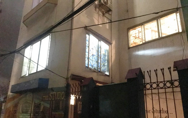 Nữ sinh trường sân khấu điện ảnh tử vong trên giường, quần áo xộc xệch nghi bị sát hại Ảnh 2