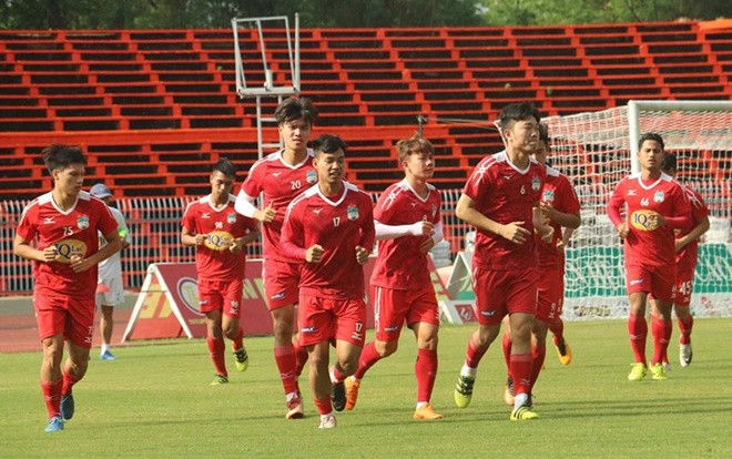 Bầu Đức cho Viettel mượn tiền vệ U23 Việt Nam và Đinh Thanh Bình Ảnh 2