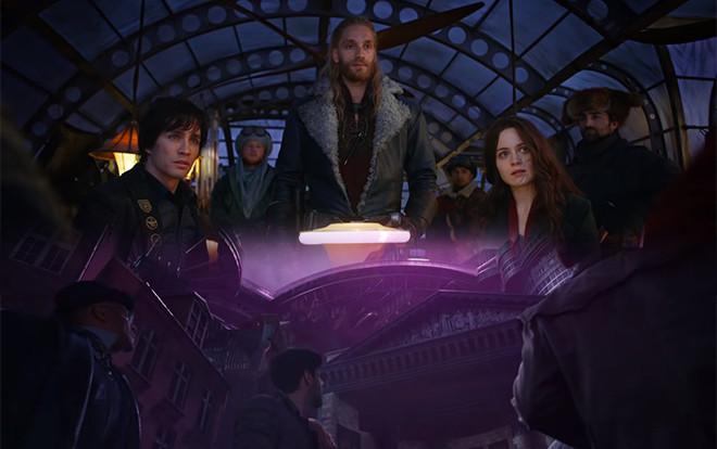 Trì hoãn 10 năm, bom tấn 'Mortal Engines' của đạo diễn 'Lord of the Rings' và 'Hobbit' tung trailer hoành tráng Ảnh 2