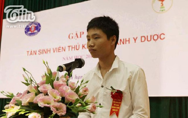 Bí kíp giành 3 điểm 10 khối B của thủ khoa ĐH Y Hà Nội: 'Nhanh và chính xác' Ảnh 2