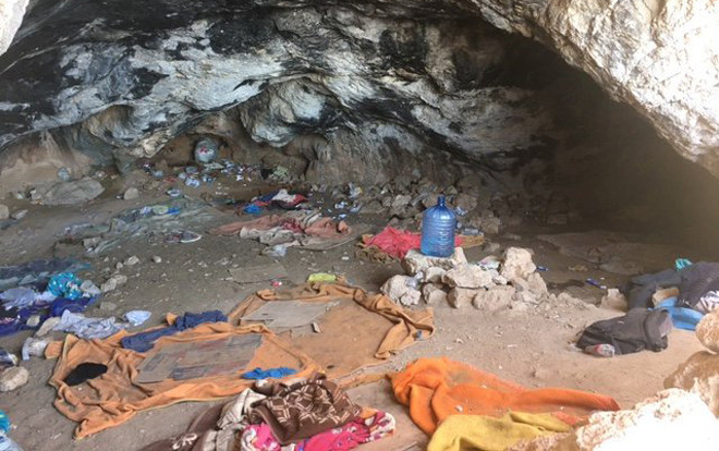 Bị tóm sau khi giấu 112 người trong hang, băng đảng lĩnh án 1.400 năm tù Ảnh 2