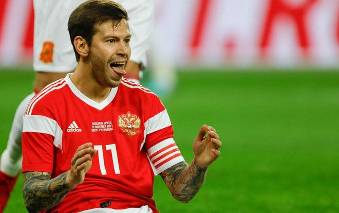 Fyodor Smolov: Từ ‘sát thủ’ hoa hậu đến niềm hy vọng số 1 của nước chủ nhà Ảnh 2