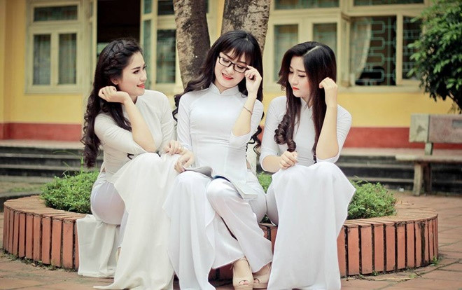 Cần phải học những dạng đề nghị luận văn học nào để tránh bị lệch tủ trong kỳ thi THPT Quốc gia 2018 Ảnh 2