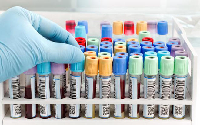 Bất cẩn, bác sĩ Trung Quốc gây lây nhiễm HIV cho 5 người Ảnh 2