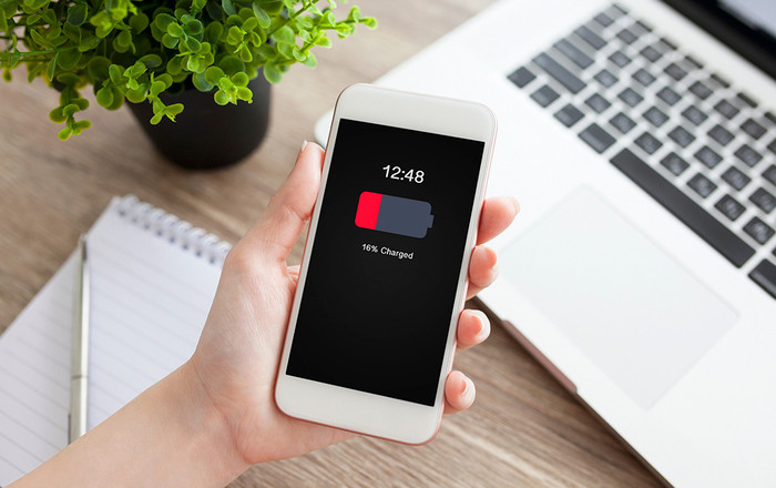 iPhone dùng iOS 11.4 bị rút cạn pin một cách khó hiểu, ảnh hưởng trên diện rộng Ảnh 2