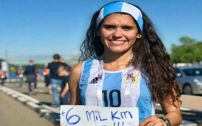 Sự cuồng nhiệt của CĐV World Cup và cách thể hiện tình yêu với đội tuyển quốc gia Ảnh 2