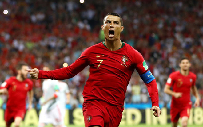 Những kỷ lục vô tiền khoáng hậu được Ronaldo lập nên sau cú hat-trick Ảnh 2