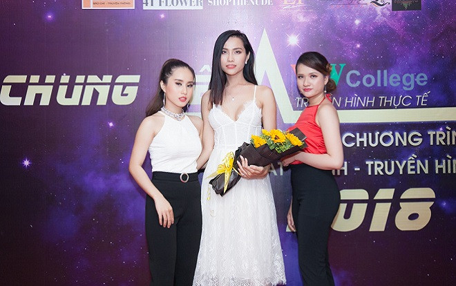 Hoa hậu chuyển giới Bùi Đình Hoài Sa: Khi yêu không nên chỉ để cảm xúc chi phối Ảnh 2