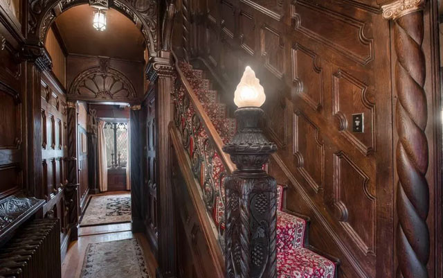 Tin cực vui cho fan Harry Potter: Xuất hiện ngôi nhà giống hệt trường Hogwarts Ảnh 2