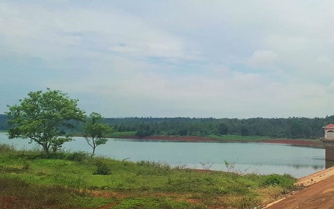 Rủ nhau đi trú mưa, nam thanh niên tử vong dưới hồ thủy lợi Ảnh 2