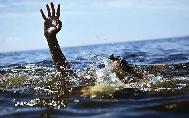 Rủ nhau đi tắm sau buổi liên hoan lớp, nam sinh đuối nước thương tâm Ảnh 2