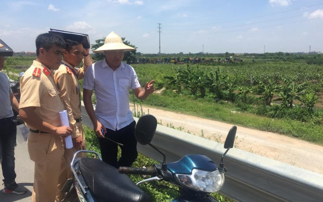 Công an đội nắng dựng lại hiện trường điều tra cái chết nhiều nghi vấn của 2 thiếu nữ Ảnh 2