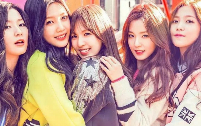 Fan mê mệt phong cách trang điểm hồng toàn tập của Red Velvet trong MV mới Ảnh 2