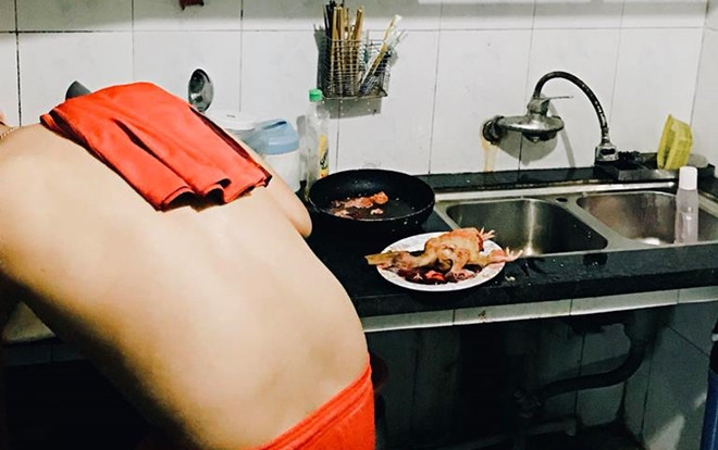 Mượn câu chuyện tình đẹp của em trai để pr cho mình, chàng trai được phong là 'thánh thả thính' Ảnh 2