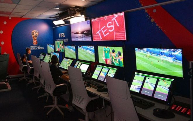 Cựu chủ tịch FIFA: 'Công nghệ VAR là một thất bại ở World Cup 2018!' Ảnh 2