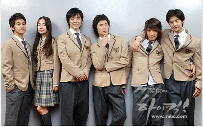 Tái hợp sau 12 năm, 'bộ tộc ăn chực' Park Min Young - Chansung (2PM) của 'High Kick' vẫn kém duyên trong 'Thư ký Kim' Ảnh 2