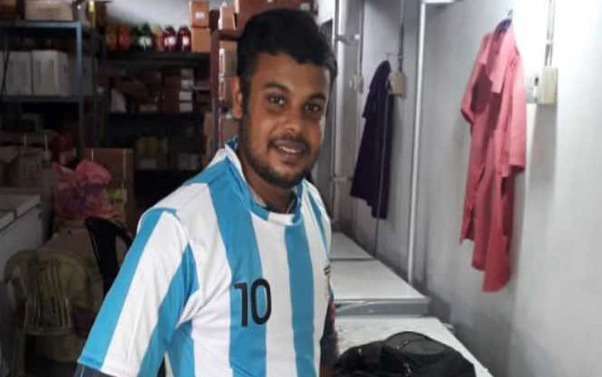 Argentina thảm bại, fan cuồng Messi nhảy sông tự tử Ảnh 2