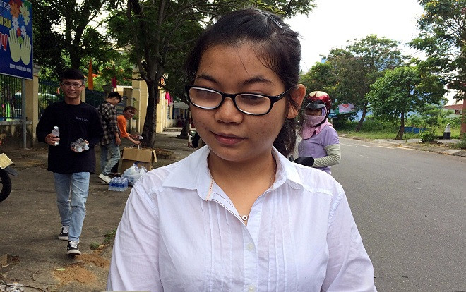 Nữ sinh khiếm thị ước mơ làm giáo viên Tâm lý, từ chối được tuyển thẳng đại học Ảnh 2